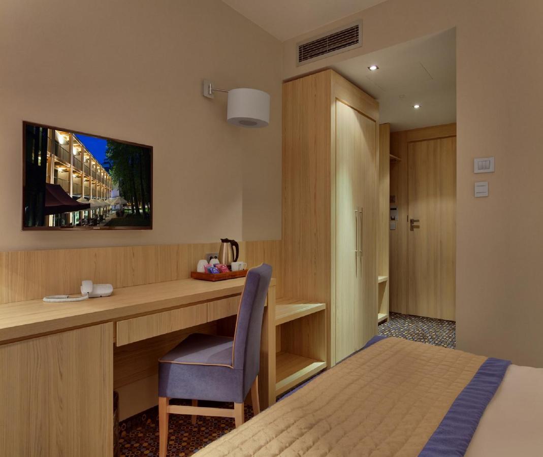 Bristol Art & Medical Spa Busko-Zdrój Exterior foto